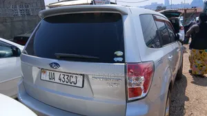 Subaru Forester 2011 Silver