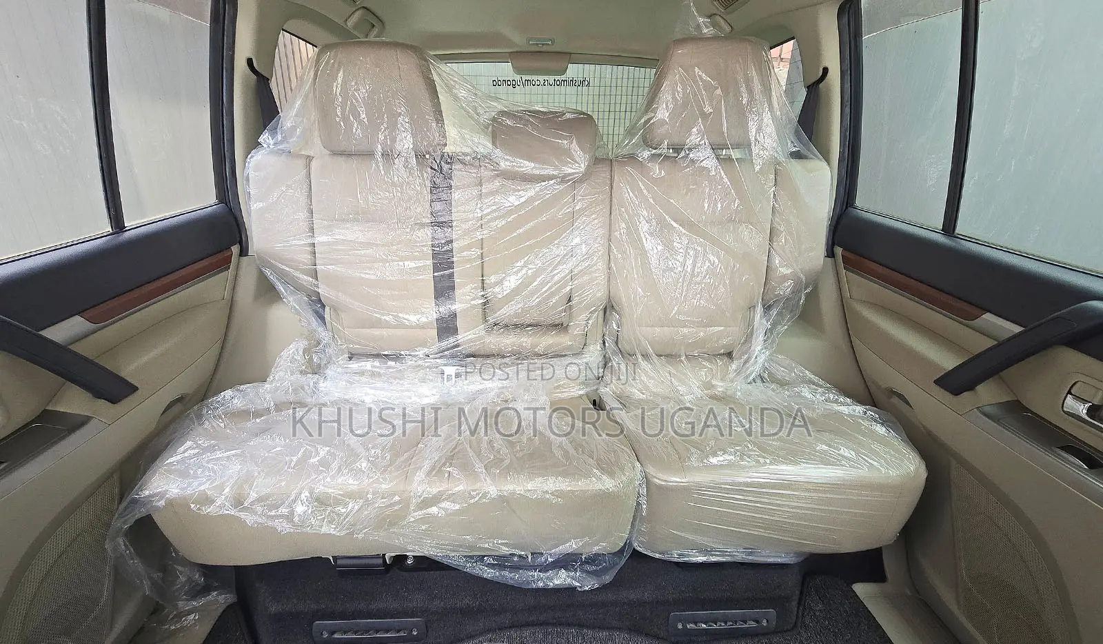 Mitsubishi Pajero 2012 White