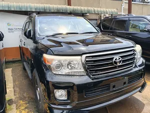 Toyota Land Cruiser 2013 Black