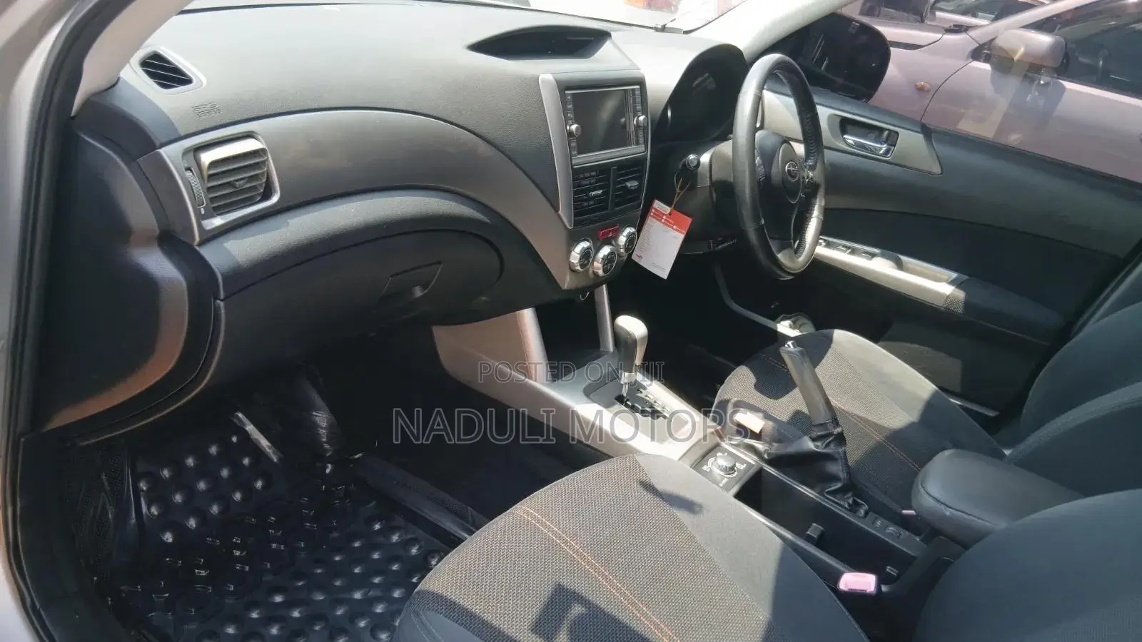 Subaru Forester 2011 Silver