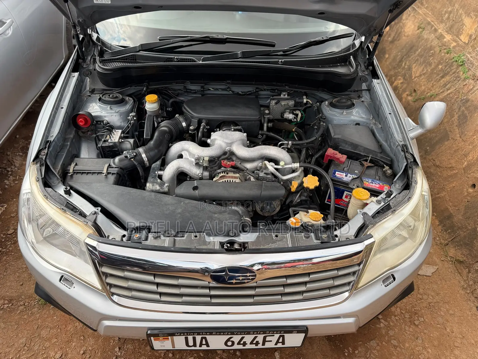 Subaru Forester 2010 Silver