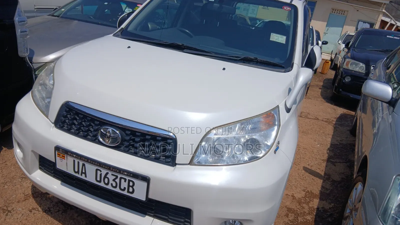 Toyota Rush 2012 White