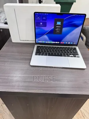 Laptop Apple MacBook Air 2026 M5 16GB Apple M5 SSD 512GB