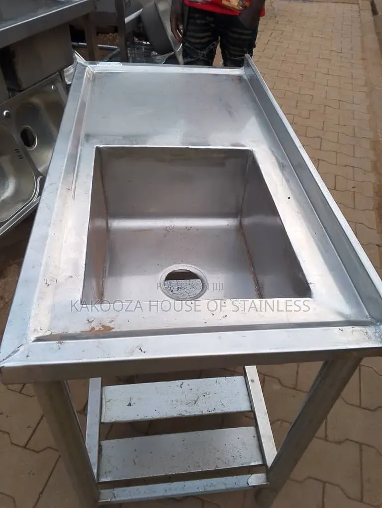 Commercial Single Sink With Trey