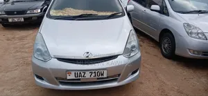 Toyota Wish 2006 Silver