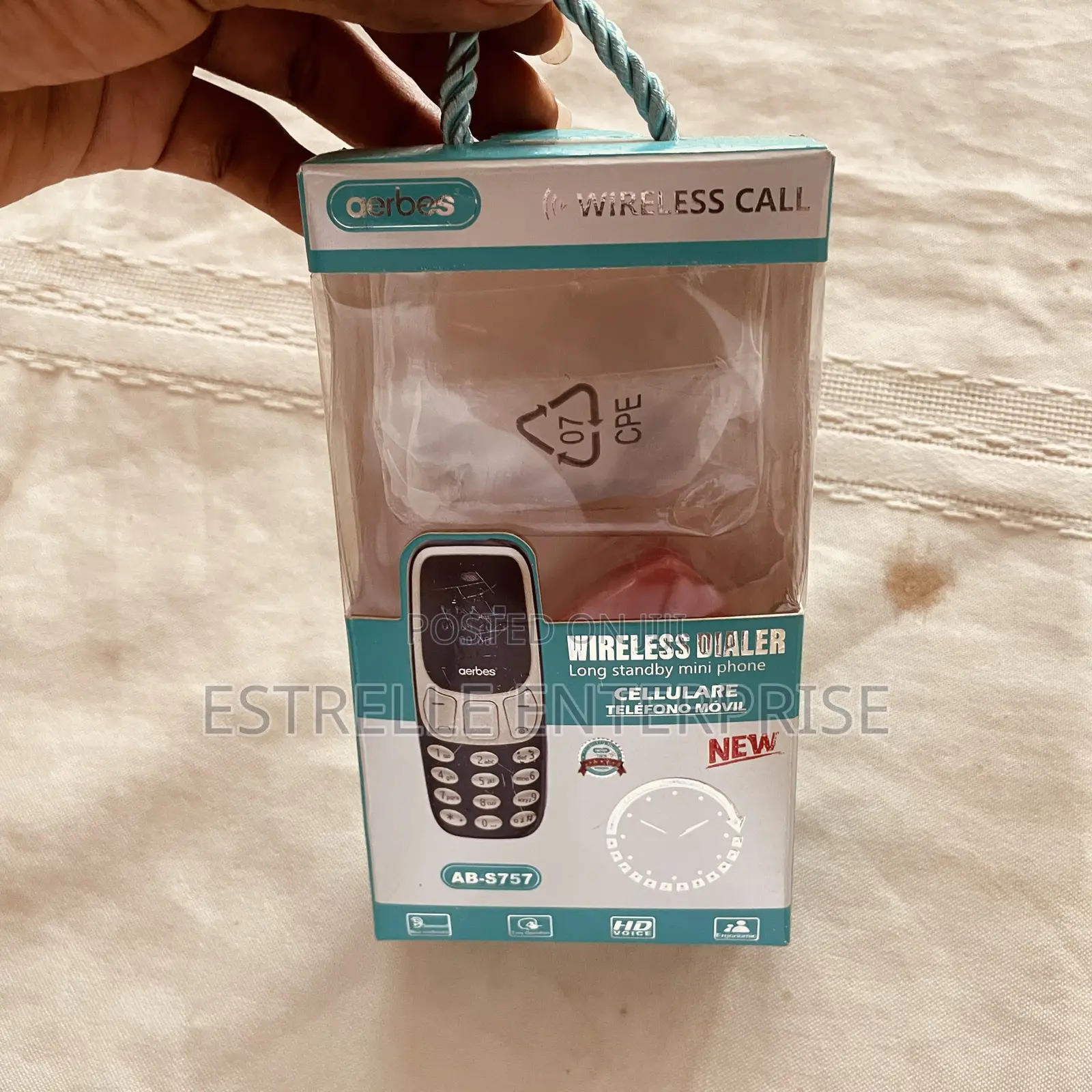 New Mobile Phone 4 GB Red