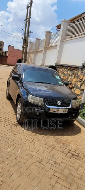 Suzuki Escudo 2009 Black