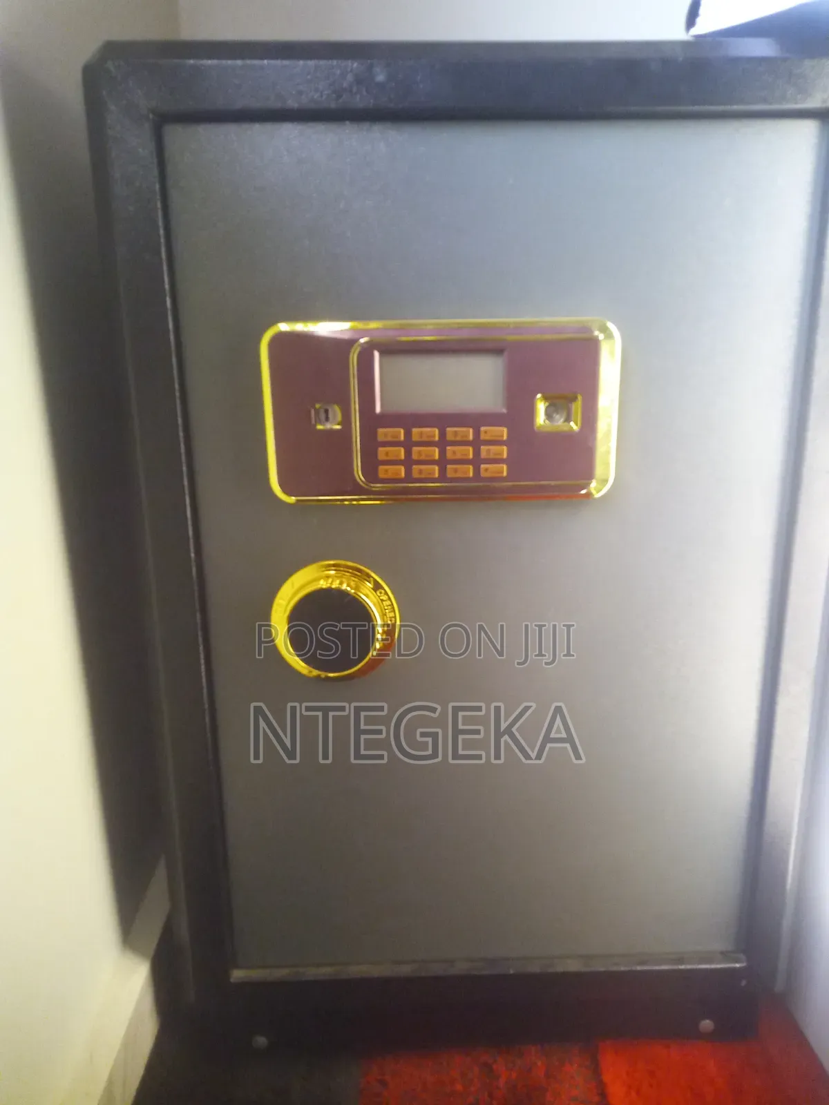 Safe and Cash Box
