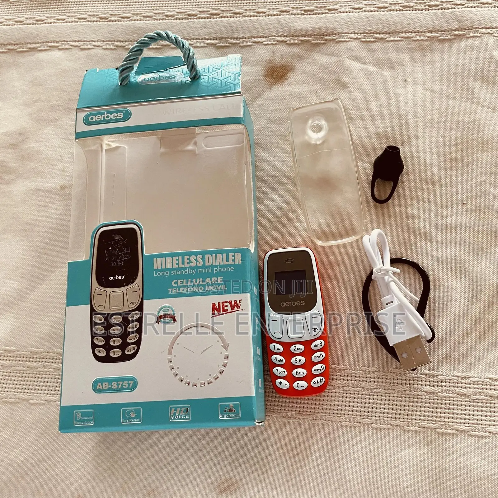 New Mobile Phone 4 GB Red