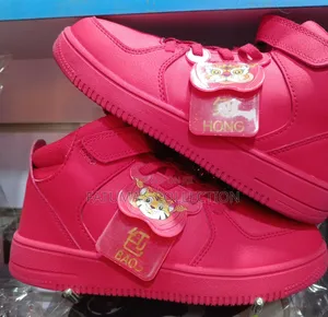 Xtep Sneakers