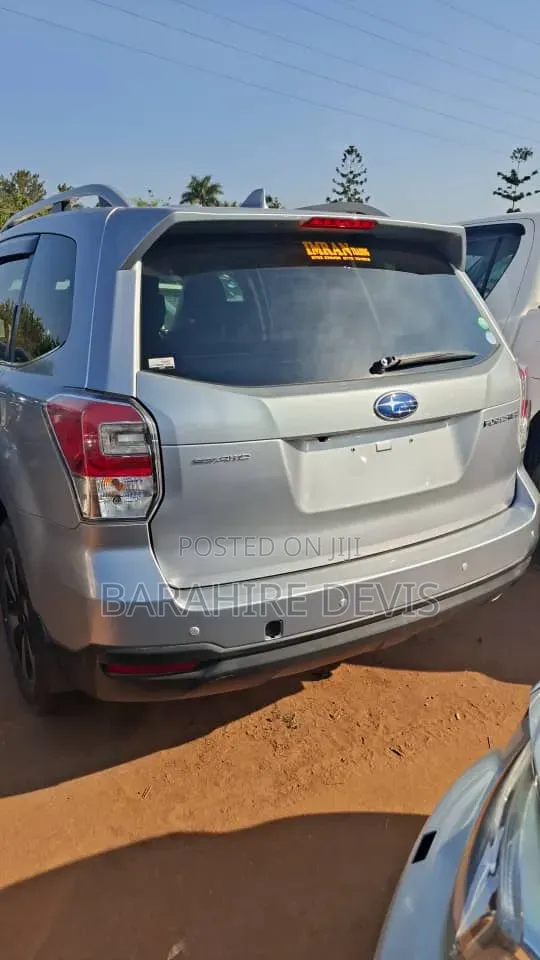 Subaru Forester 2016 Silver