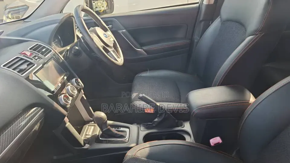 Subaru Forester 2016 Silver