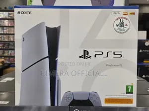 PS5 Slim Disc Edition: Sleek Body That Matches Any Home Decor!