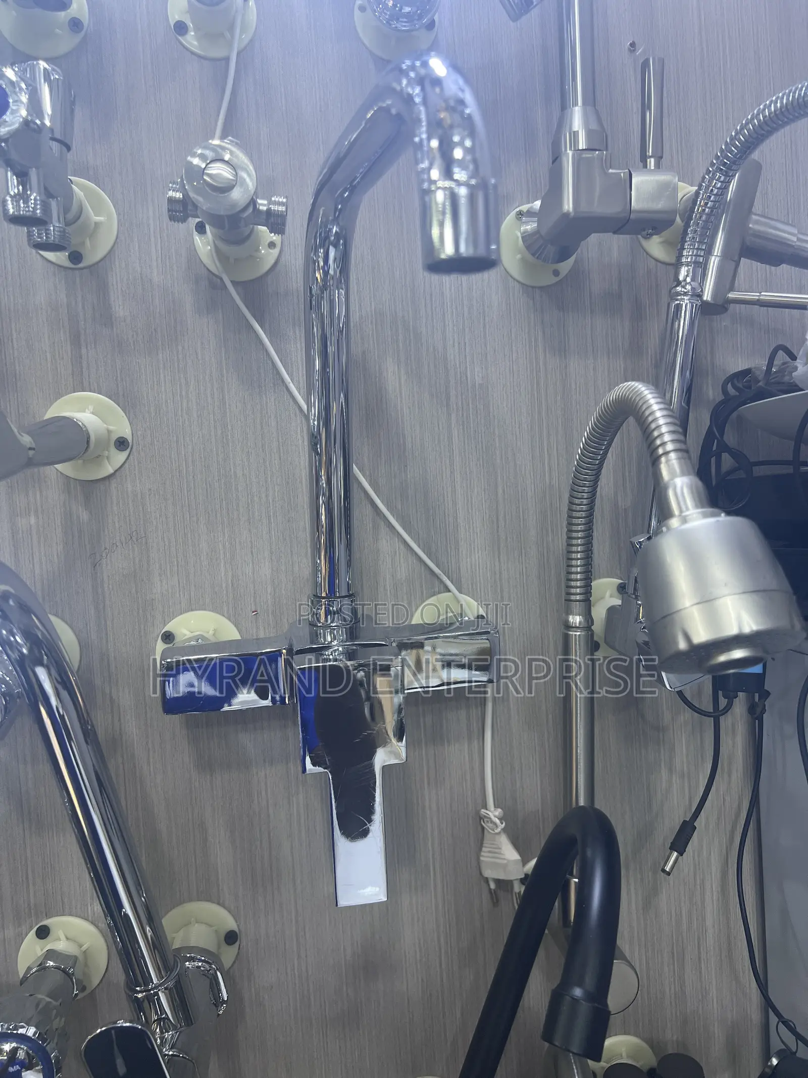 Kitchen Taps(Mixer)