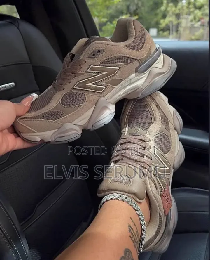 New Balance 1000