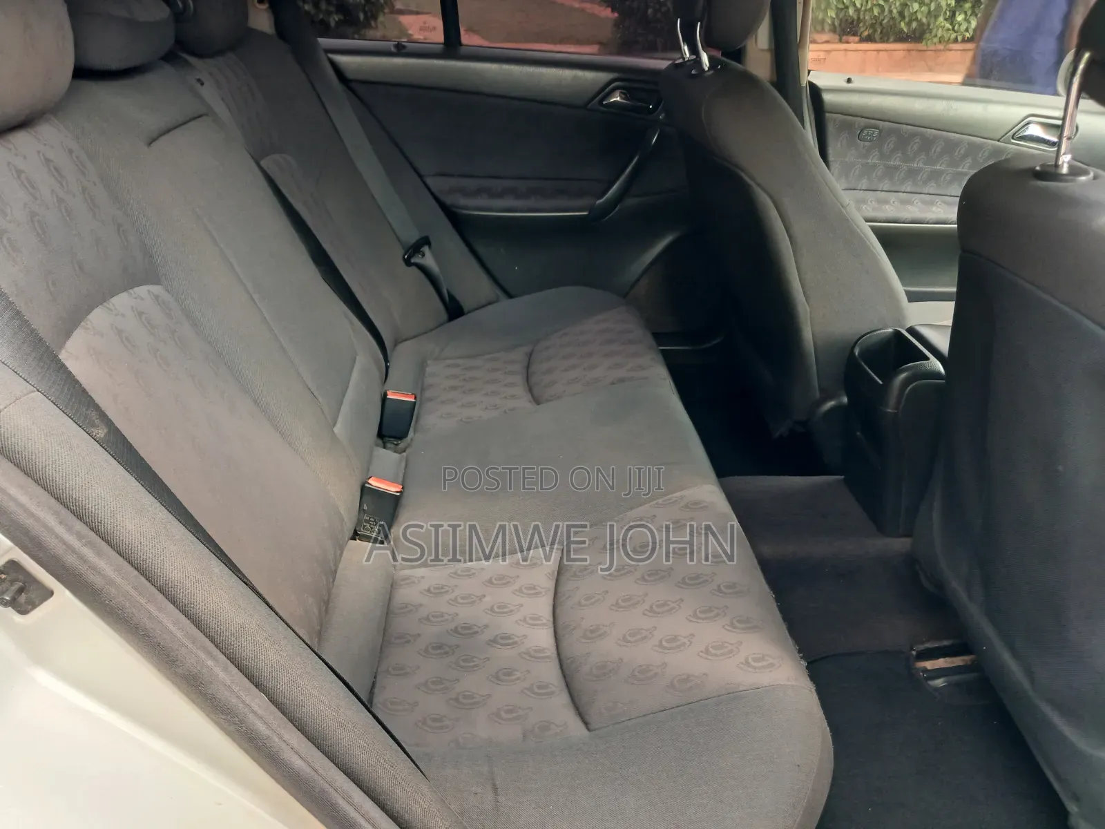 Mercedes-Benz C180 2005 Silver
