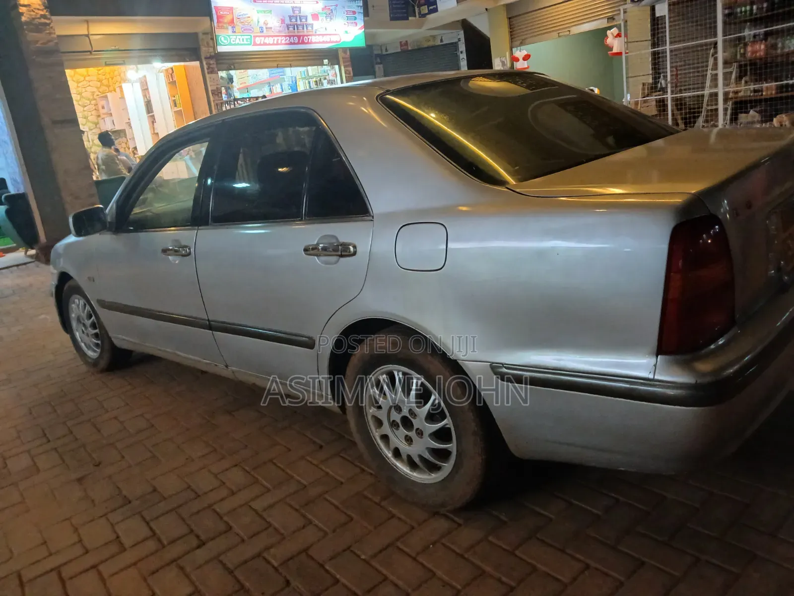 Toyota Progress 2004 Silver
