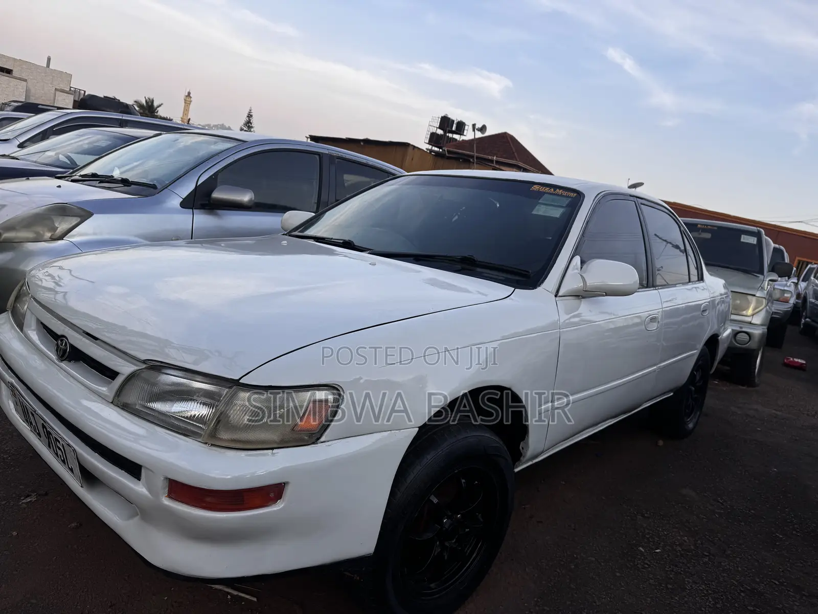 Toyota Corolla 1998 White