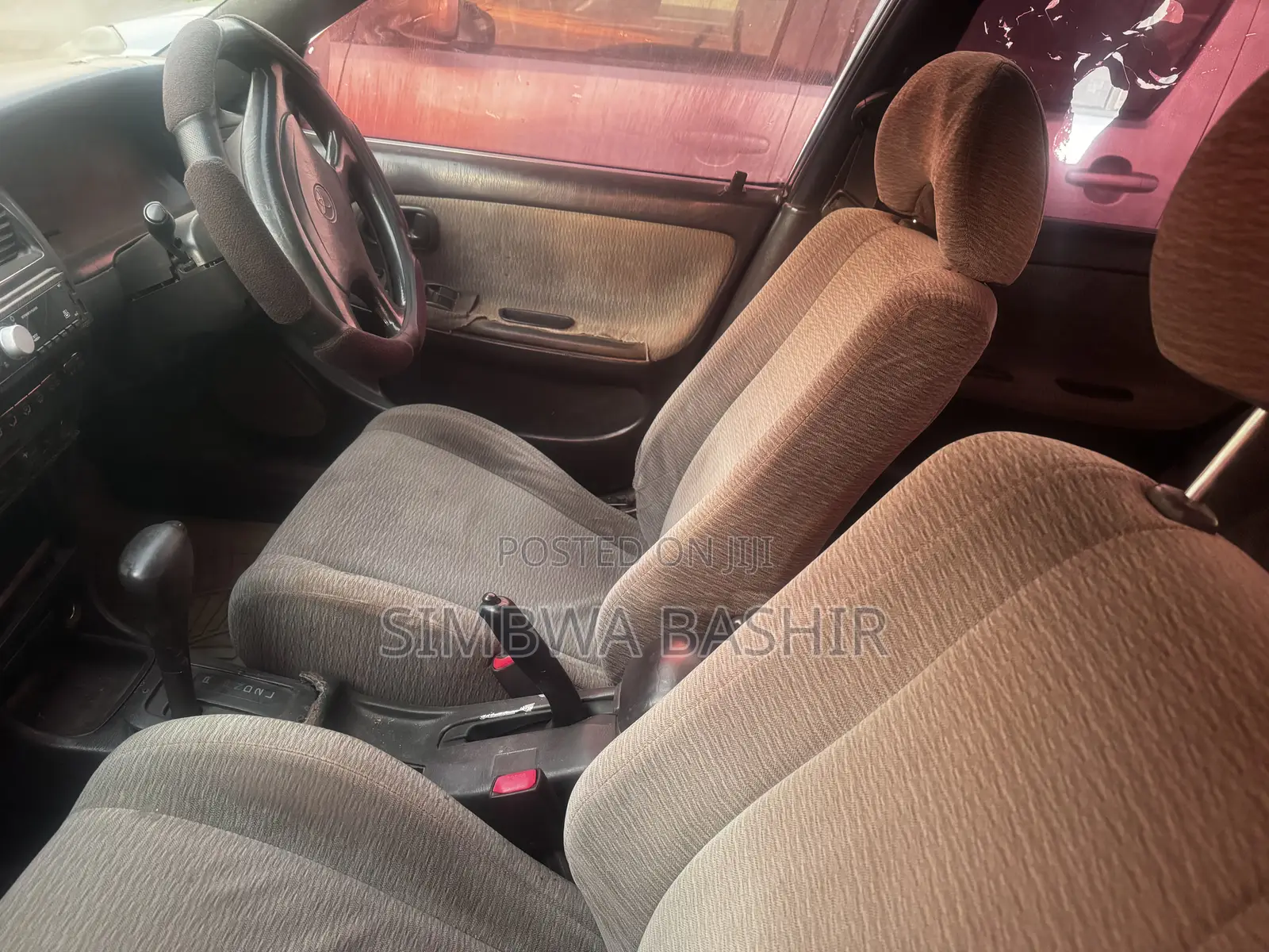 Toyota Corolla 1998 White