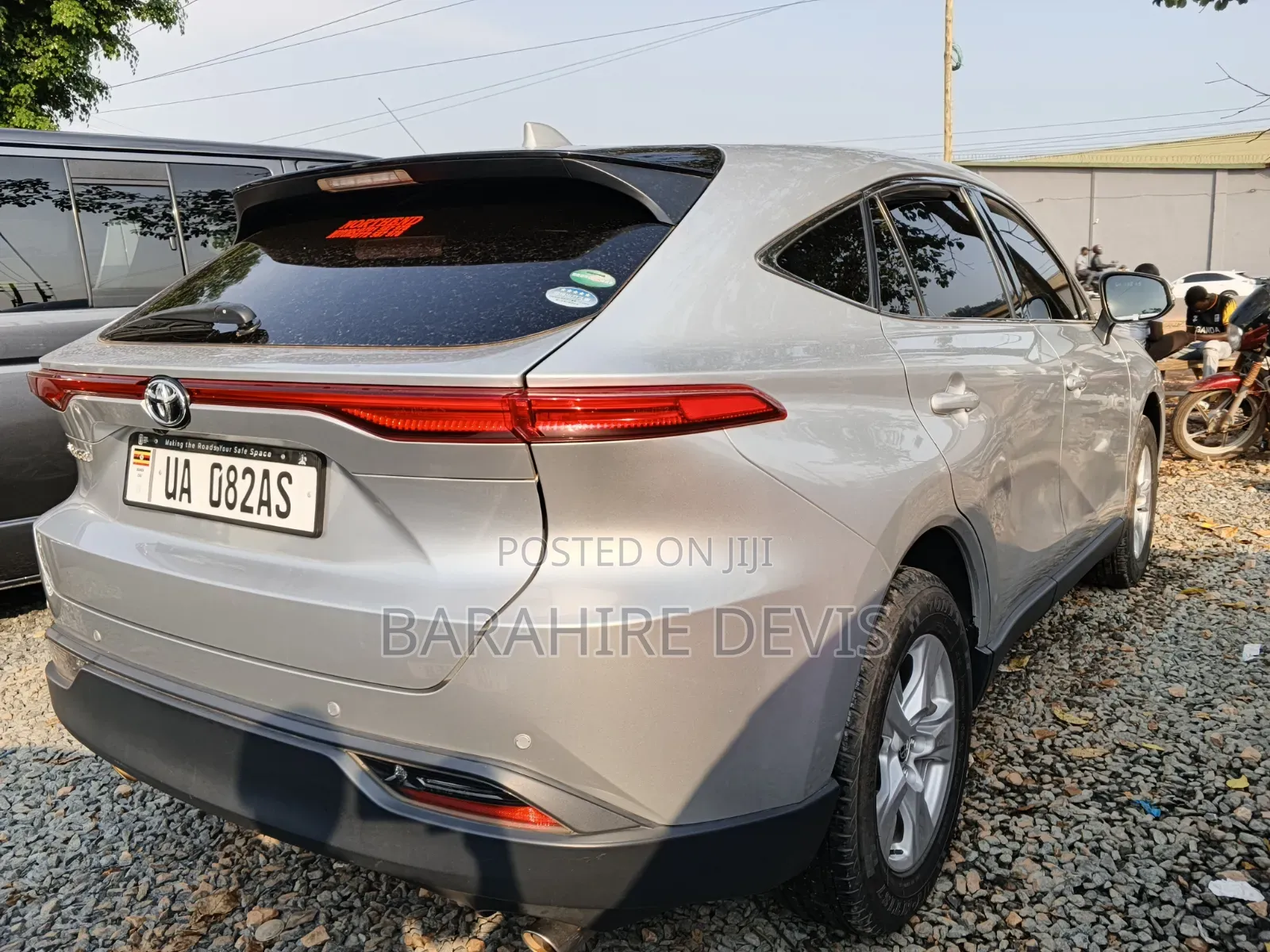 Toyota Harrier 2022 Silver