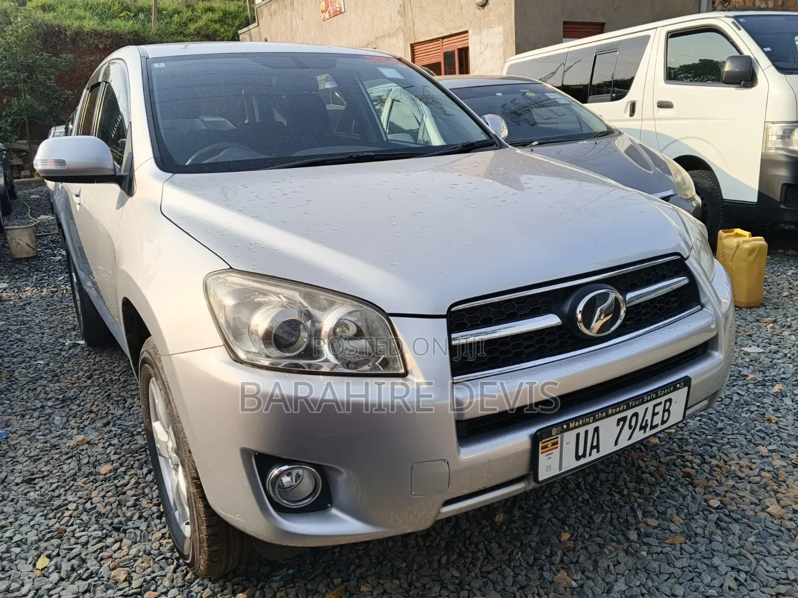Toyota RAV4 2011 Silver