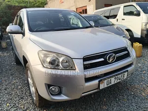 Toyota RAV4 2011 Silver