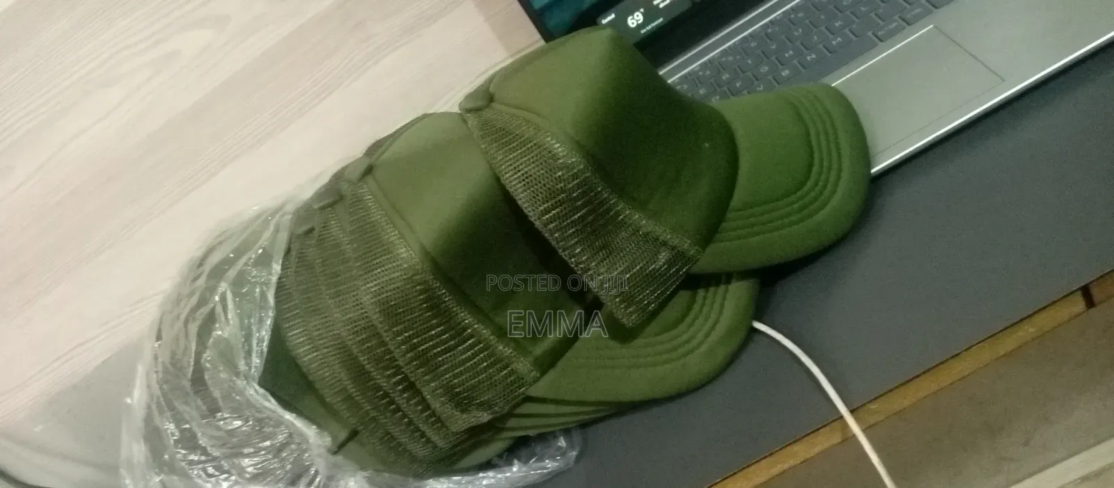 Brandable Caps