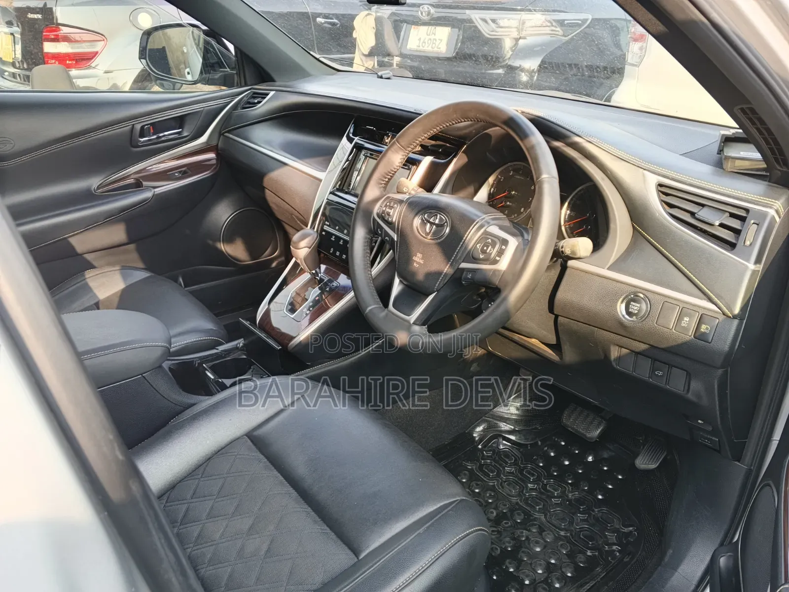 Toyota Harrier 2017 Silver
