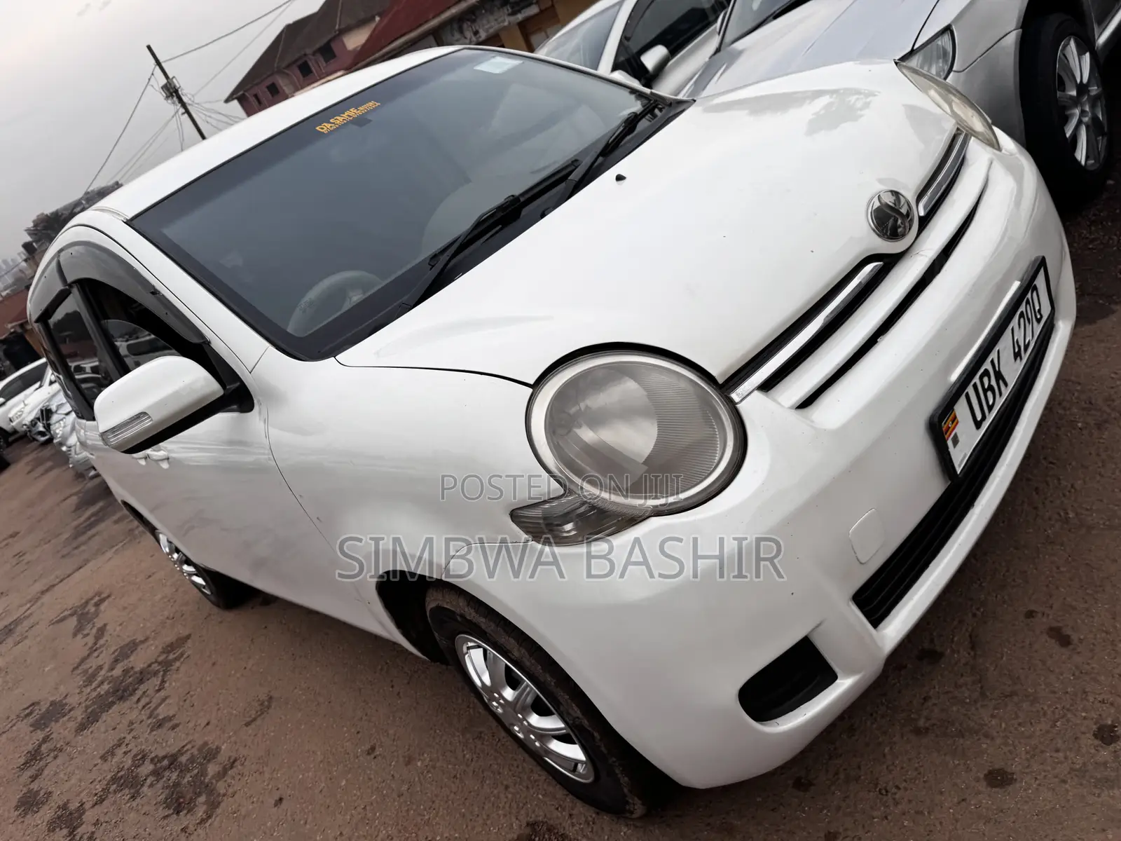 Toyota Sienta 2006 White