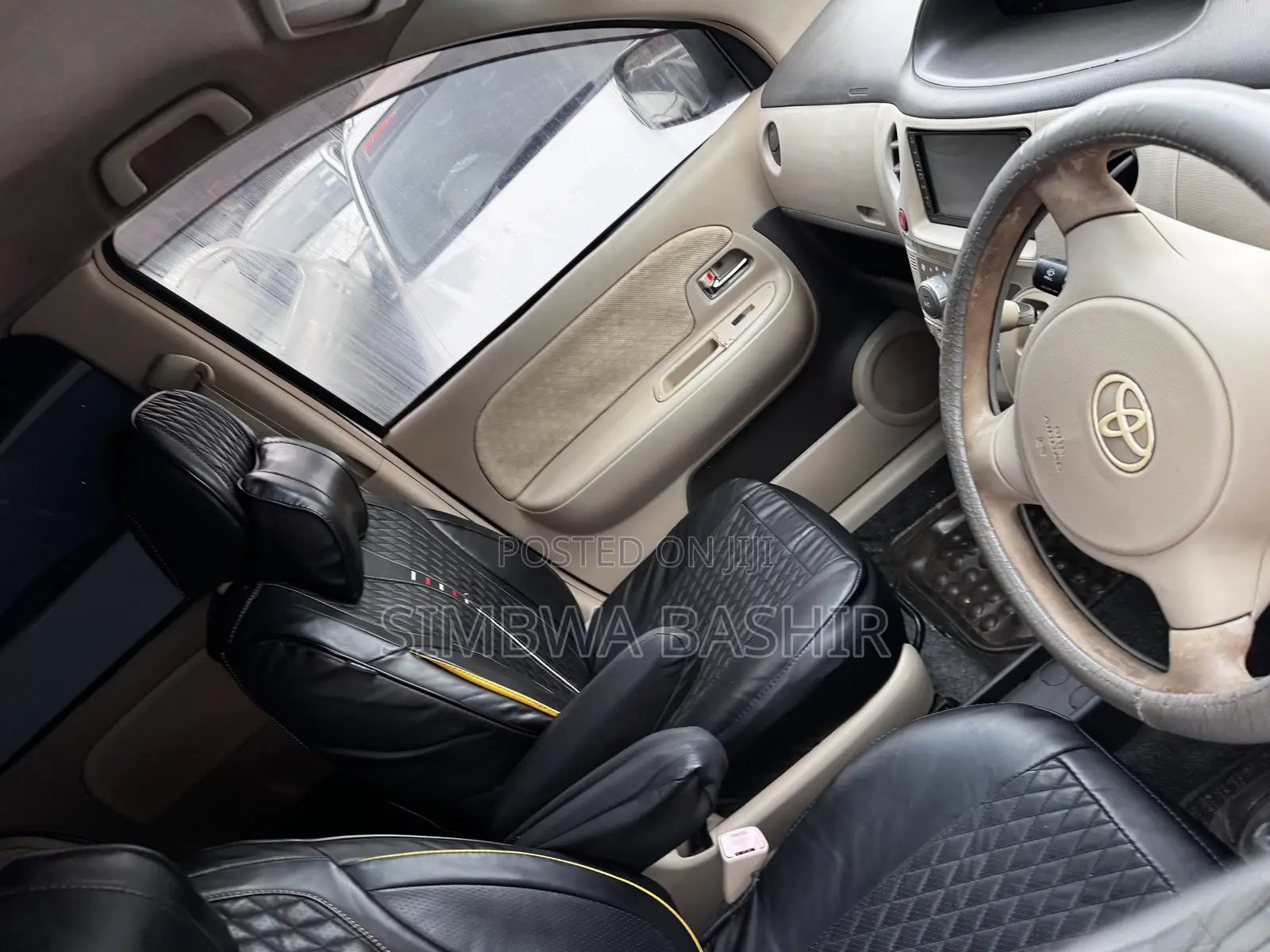 Toyota Sienta 2006 White