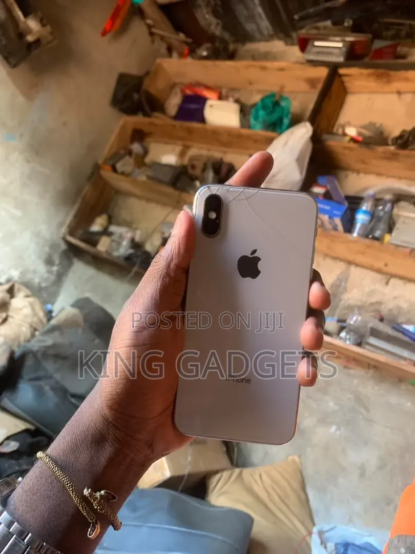 Apple iPhone X 256 GB White