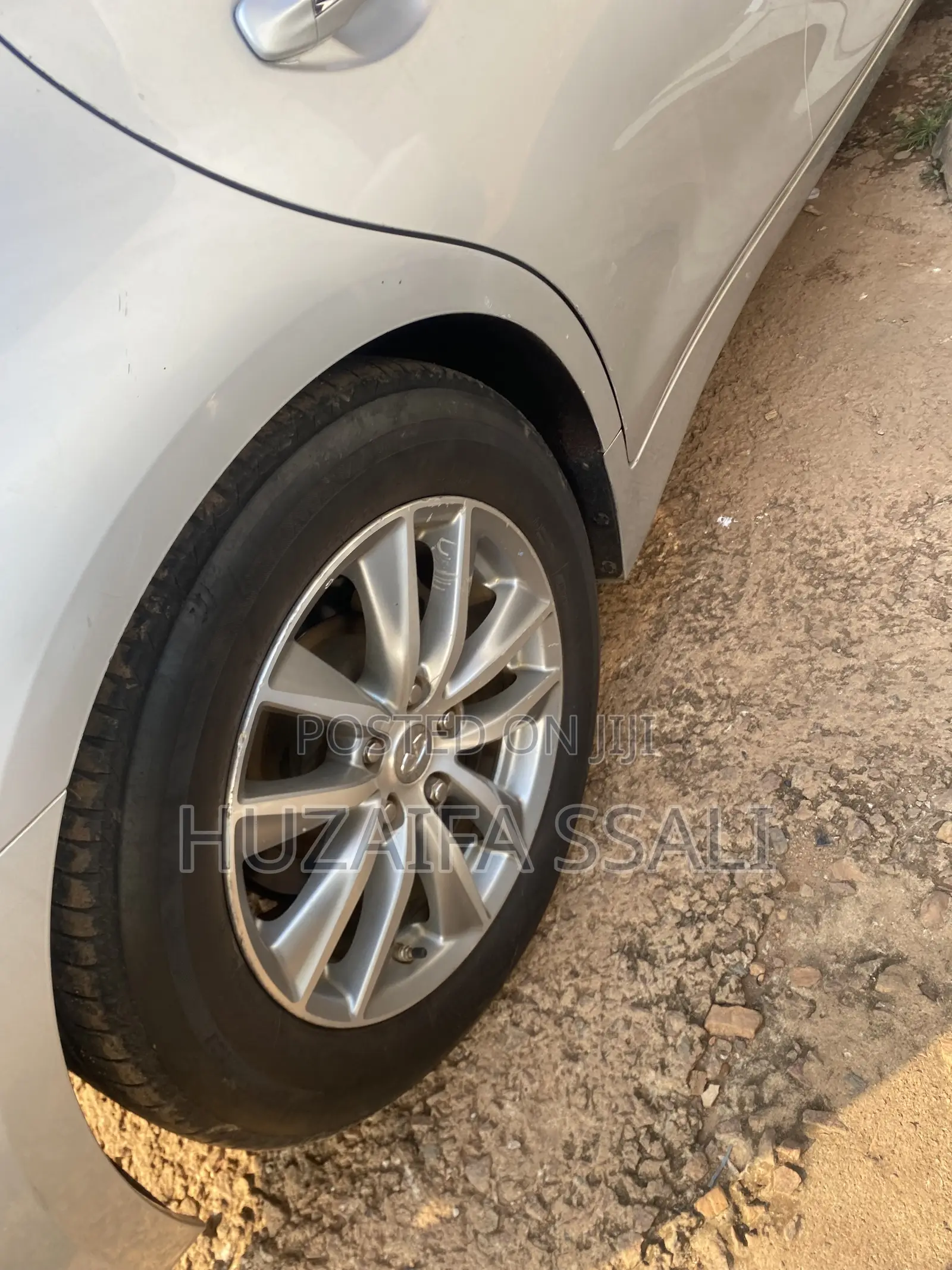 Nissan Fuga 2015 White