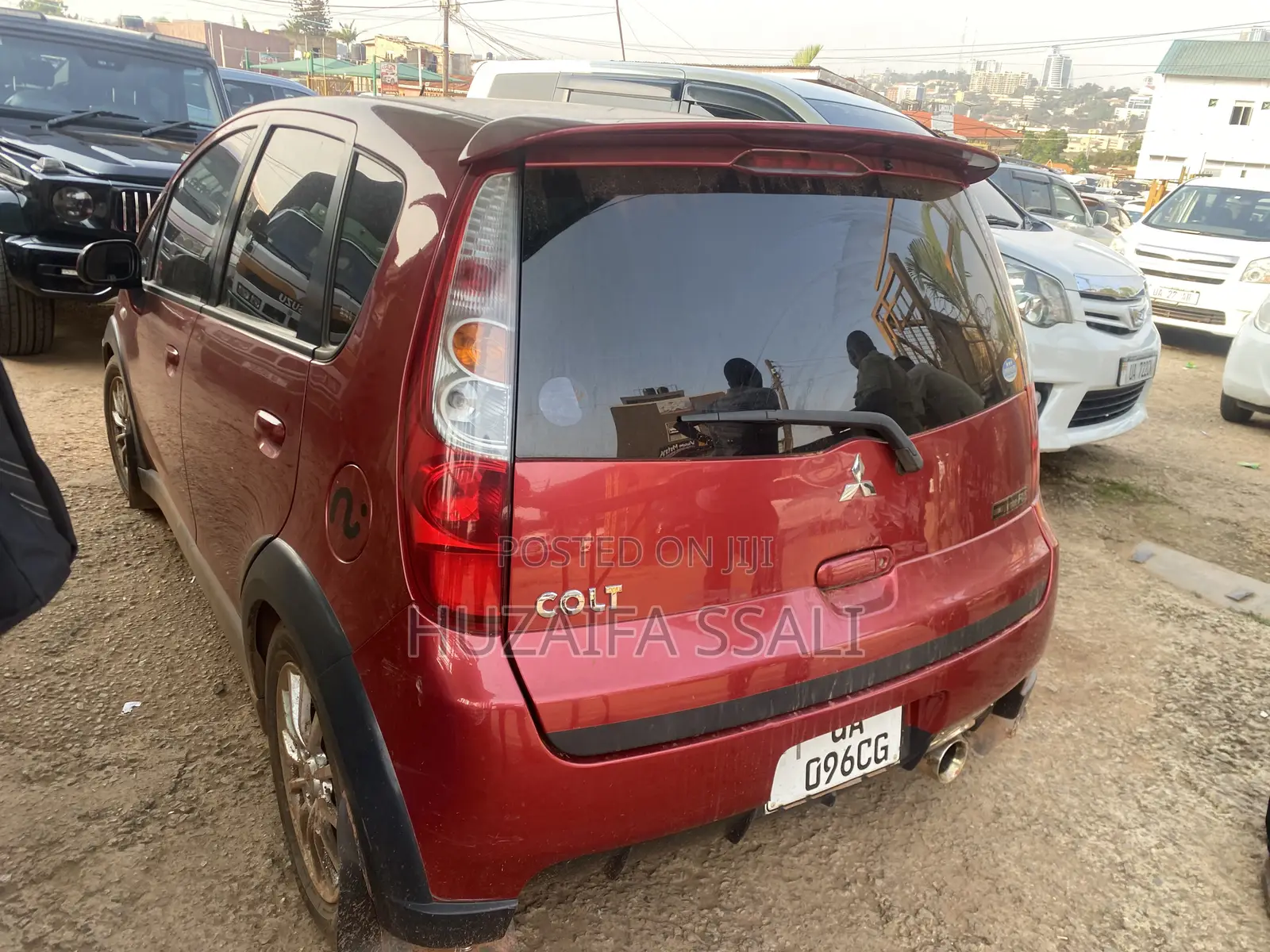 Mitsubishi Colt 2020 Red