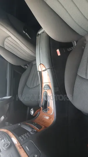 Mercedes-Benz E300 2007 White