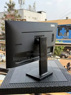 Samsung 27 Inch Screen
