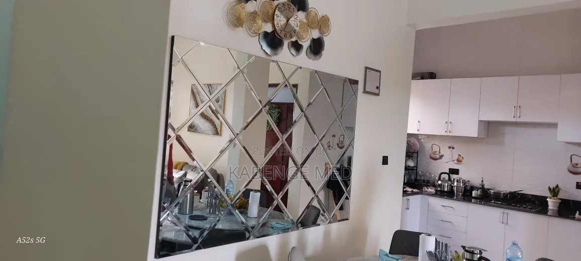 Dinning Mirror