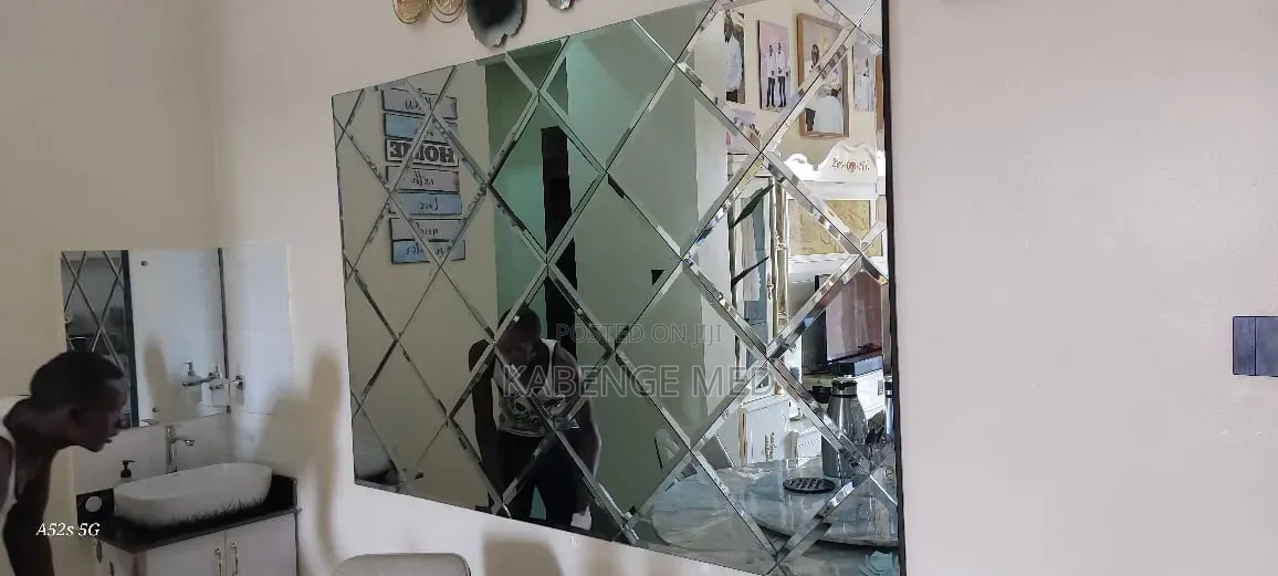 Dinning Mirror