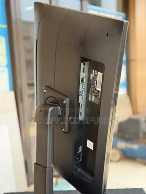 Philips IPs Monitor 27 Inch Screen Type C and Speak