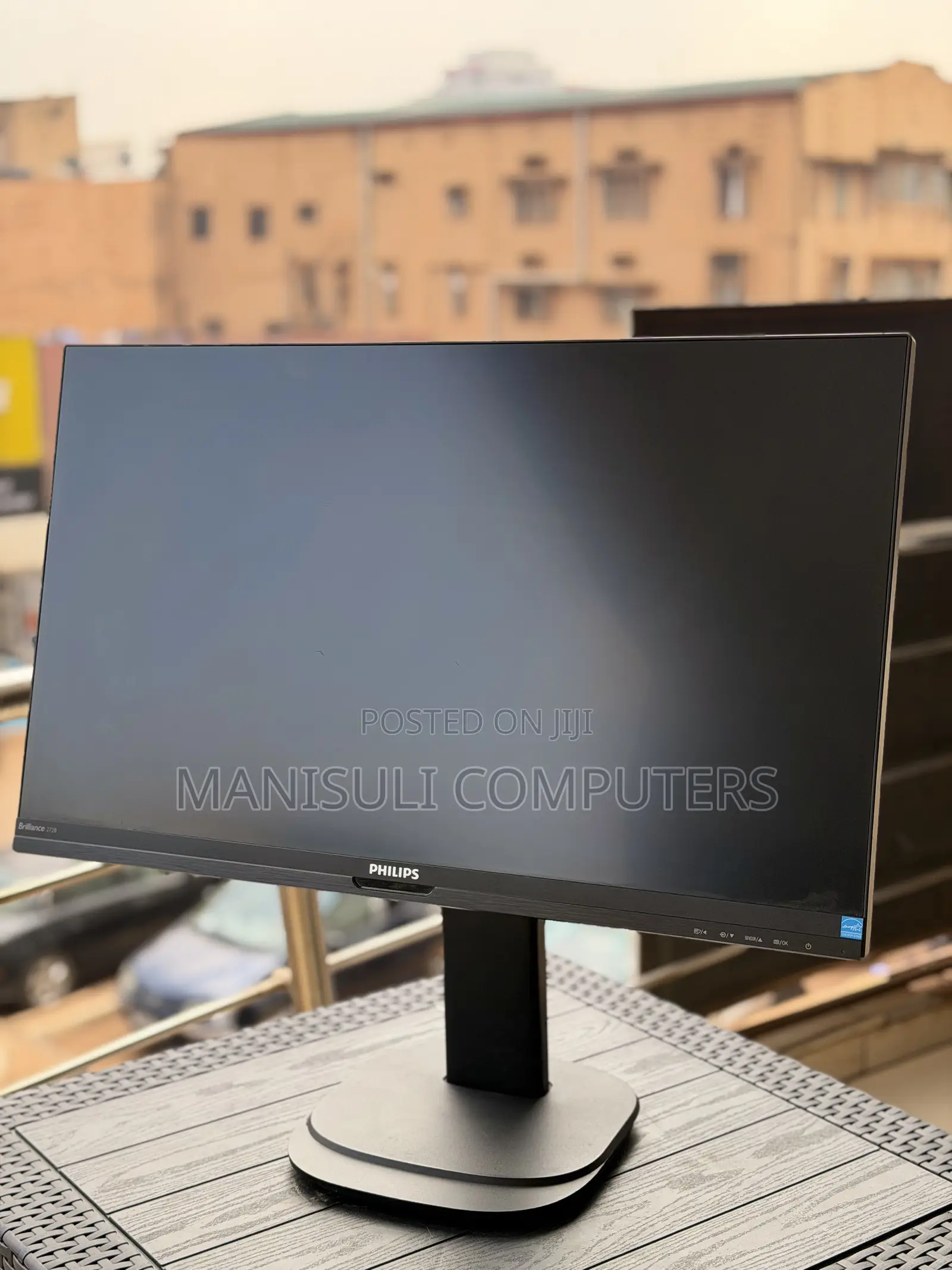 IPs Monitor Philips Type C and HDMI