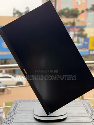 IPs Monitor Philips Type C and HDMI