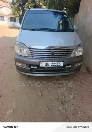 Toyota Regius 1998 Silver