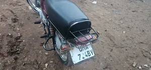 Bajaj Boxer 2026 Red