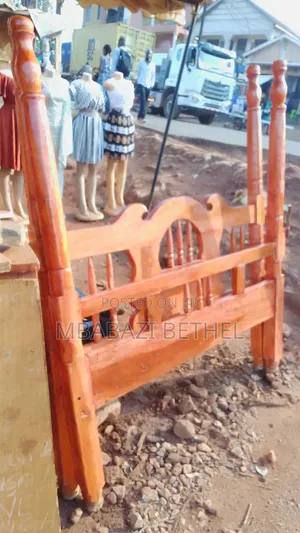 4by6 Wooden Bed Available on Sale