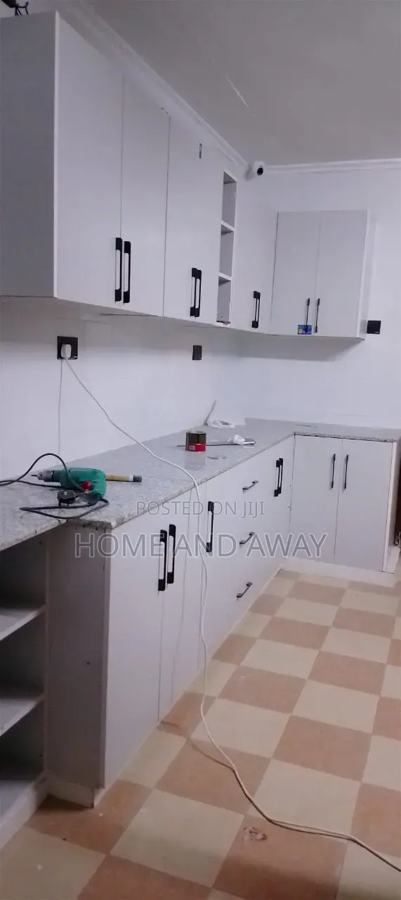 Kitchen Cabinets/Pure White Mat Kitchen Cabinets 950,000/- Per Meter