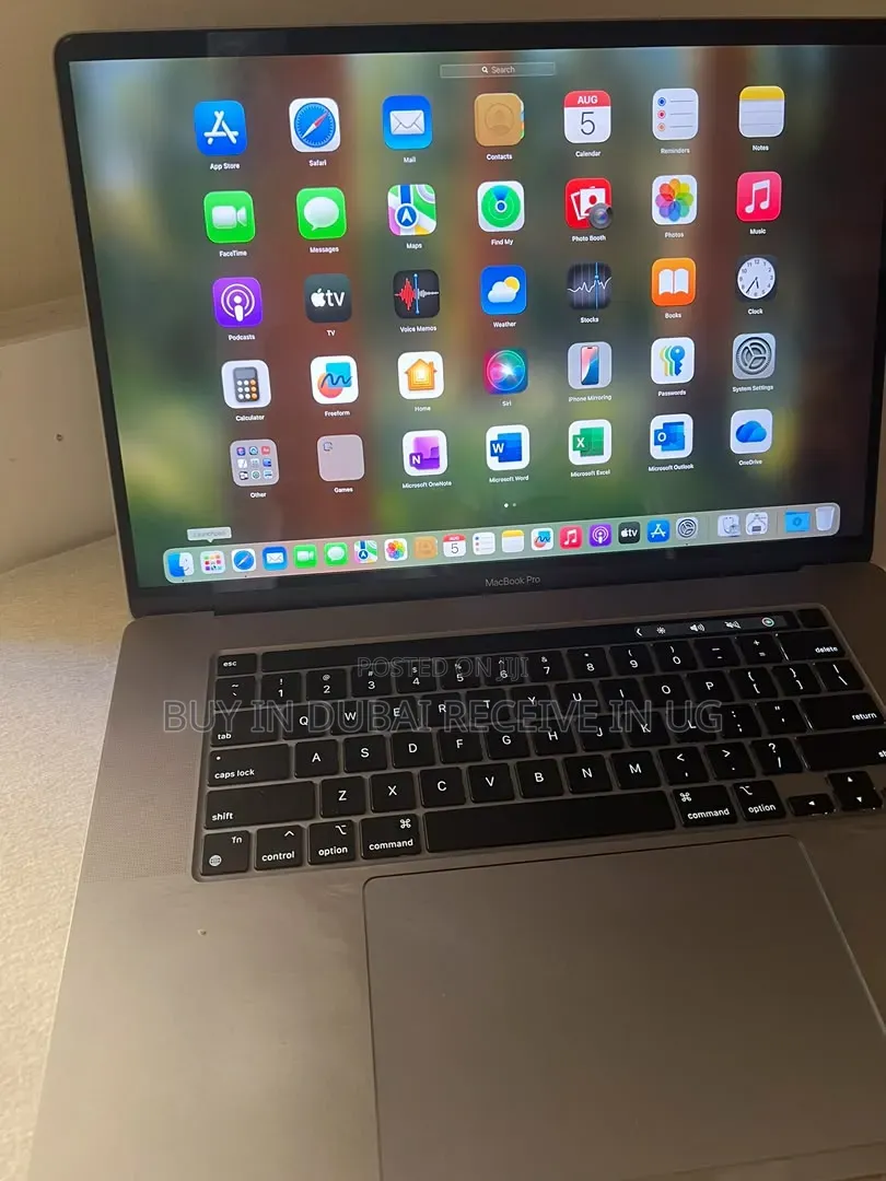Laptop Apple MacBook Pro 2019 16GB Intel Core i7 SSD 512GB