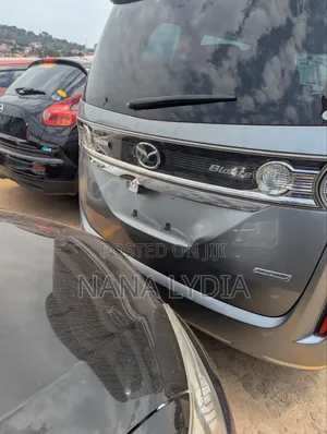 Mazda Biante 2013 Gray