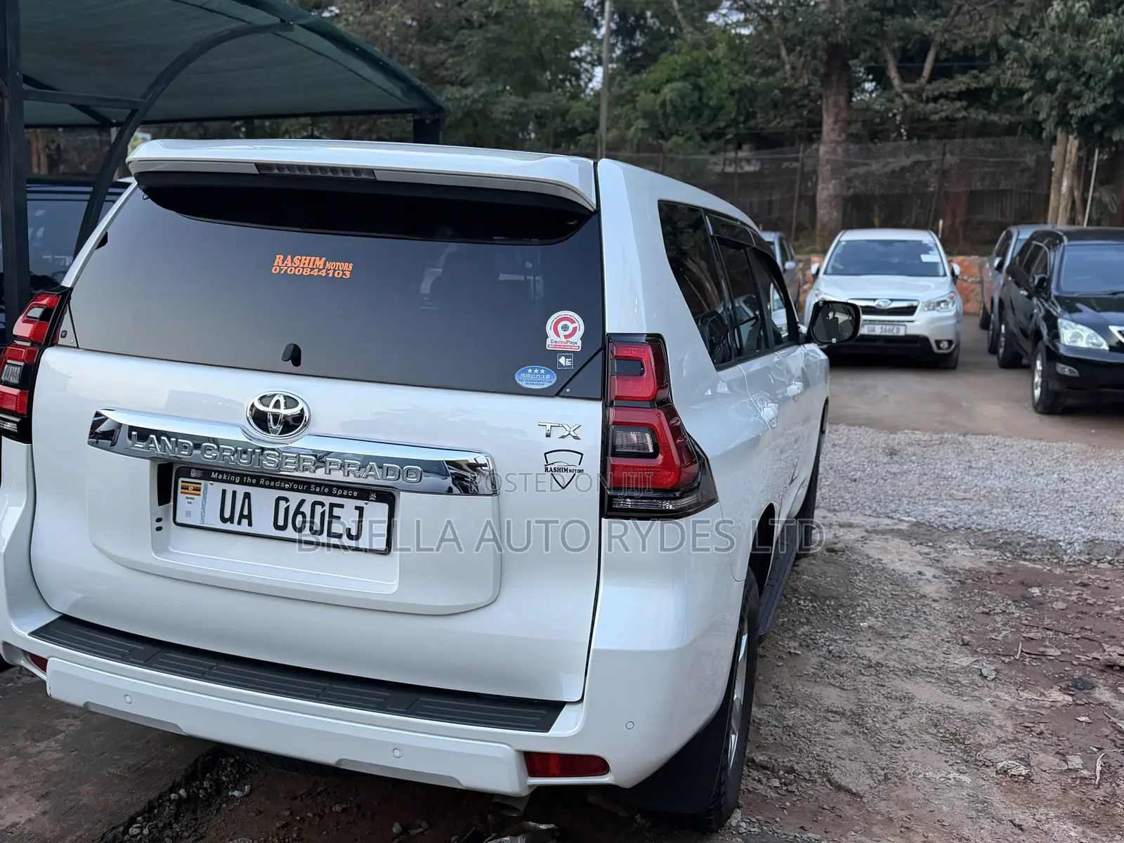 Toyota Land Cruiser 2018 White