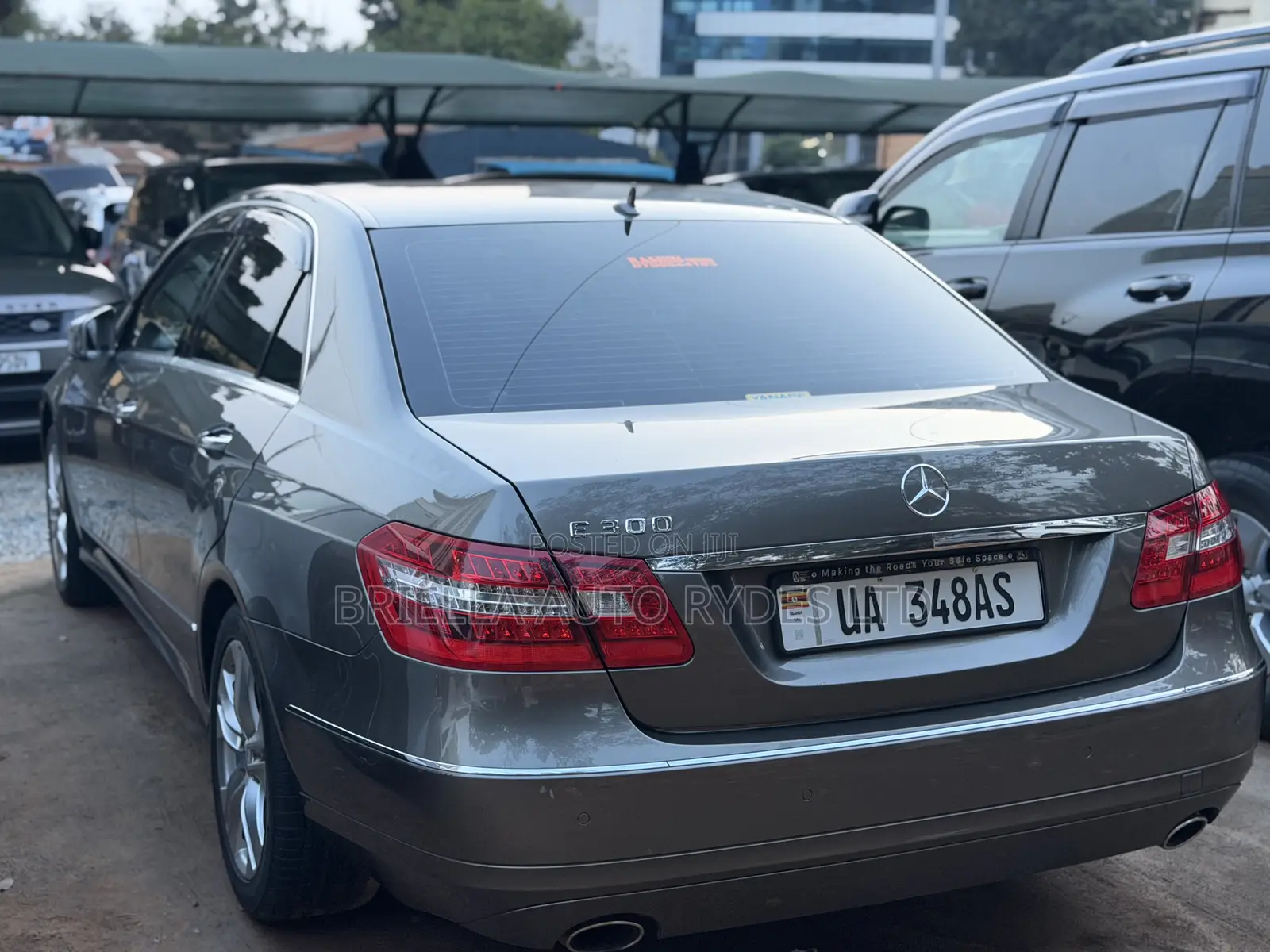 Mercedes-Benz E300 2011 Gray