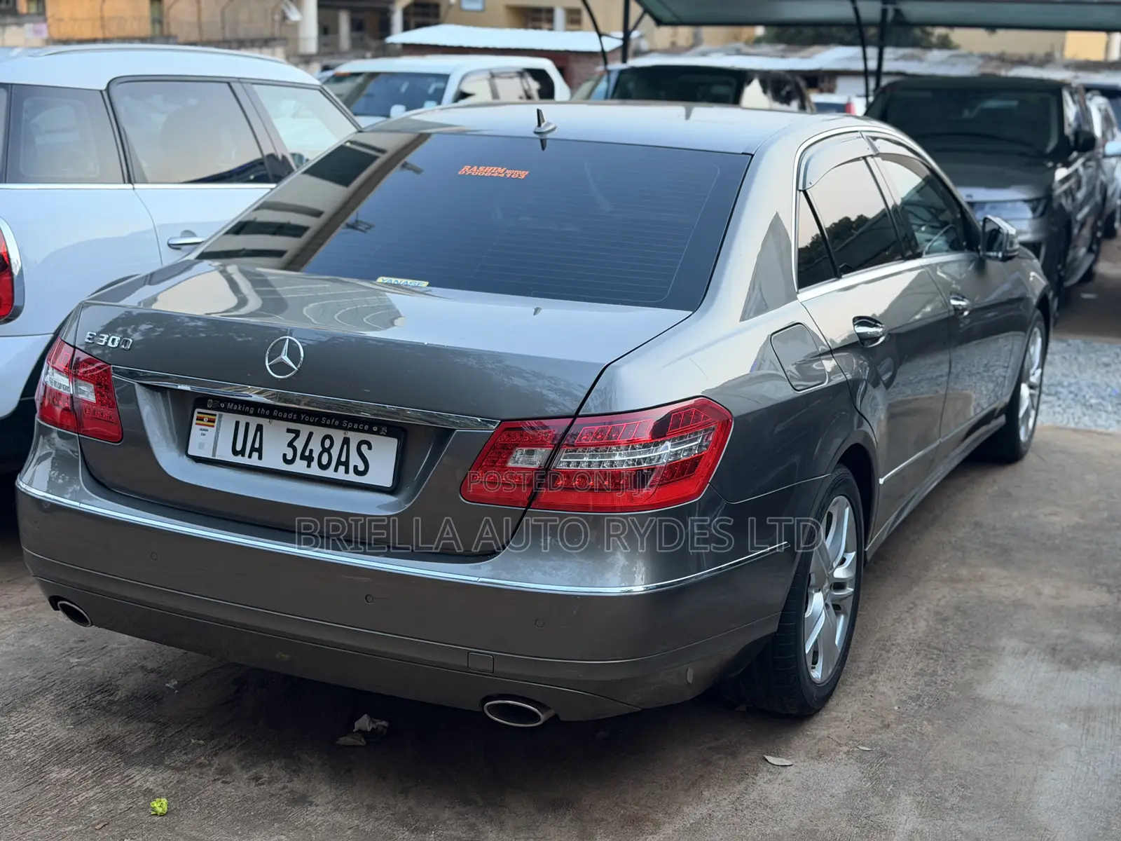 Mercedes-Benz E300 2011 Gray