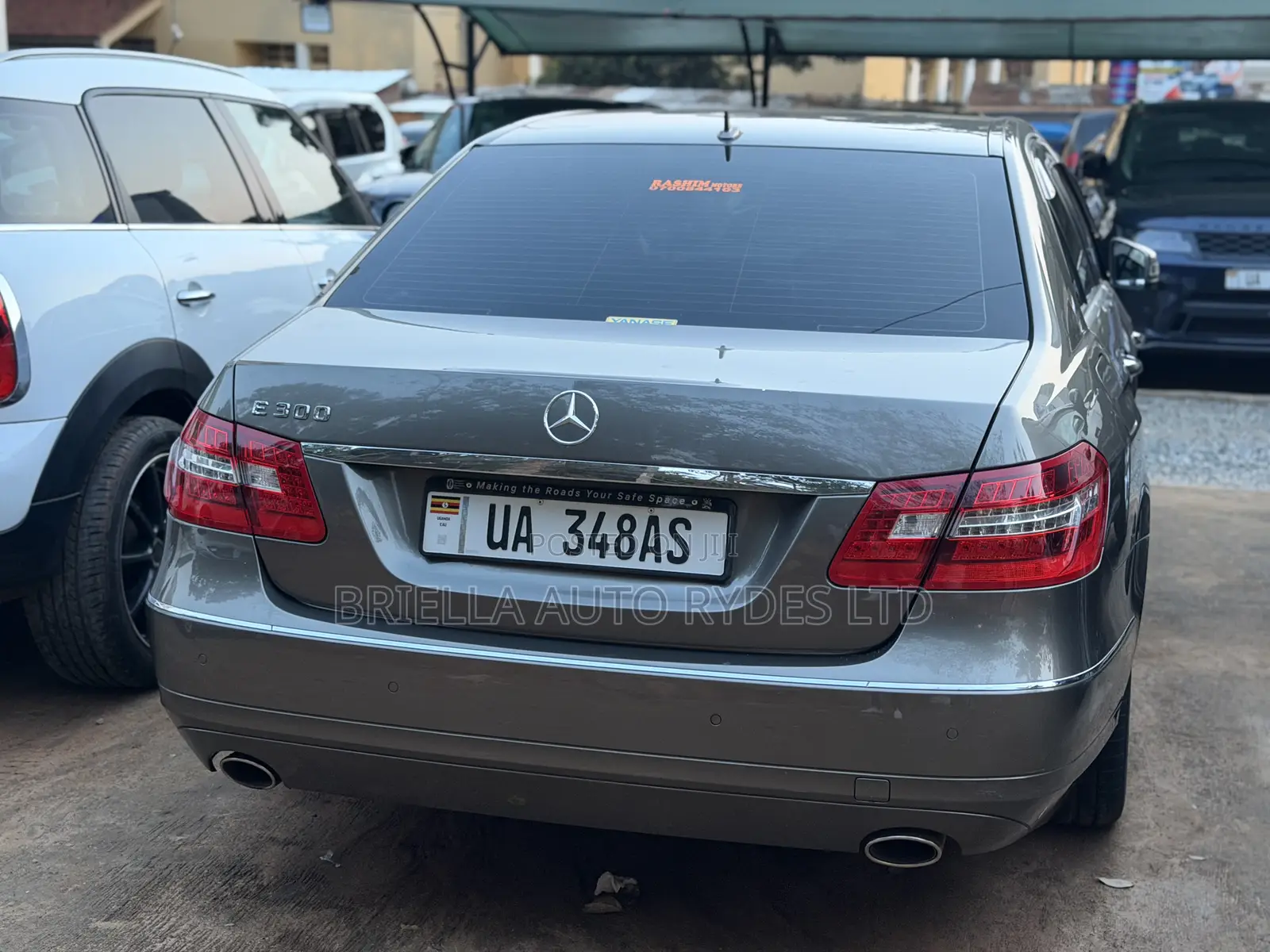 Mercedes-Benz E300 2011 Gray